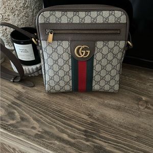 Gucci Messenger Bag